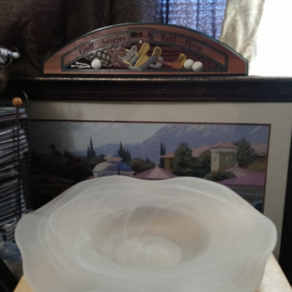 ๐ป๐๐HOMEGAARD HAND BLOWN๐ซ๐FREELY EXECUTED SCALLOPED DESIGN BOWL,CENTERPIECE. - Picture 11 of 16